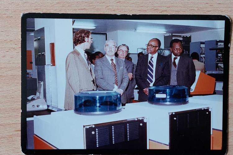 1978-SERVER ROOM 