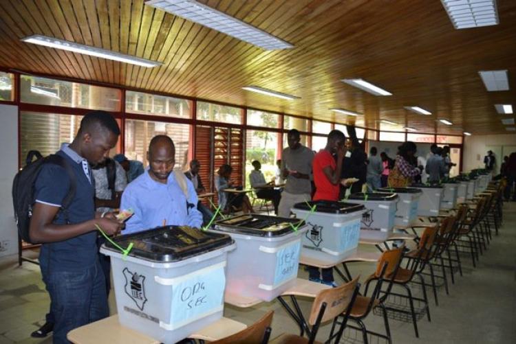 Uon students  voting during UNSA elections in 2018 