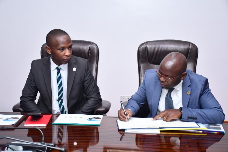  COLABORATIVE AGREEMENT BETWEEN  UoN AND HUAWEI 